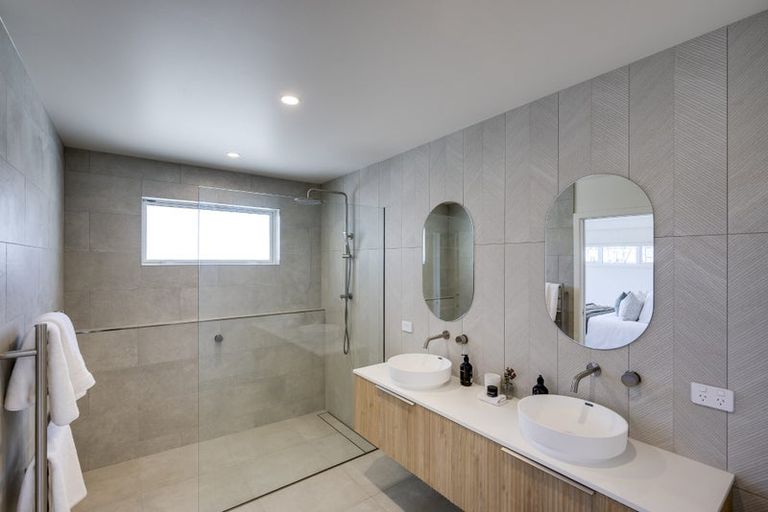 Photo of property in 38a Aspiring Drive, Poraiti, Napier, 4112