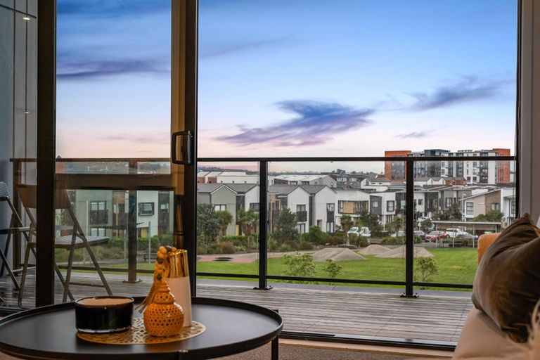 Photo of property in 16 Malcolm Calder Road, Hobsonville, Auckland, 0616