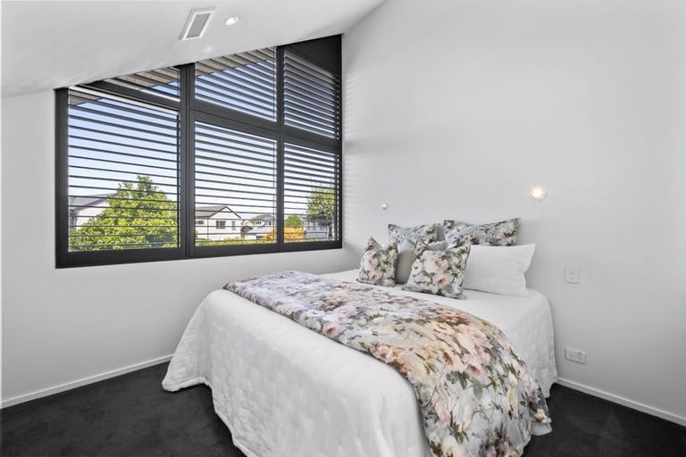 Photo of property in 27 Idris Road, Fendalton, Christchurch, 8052