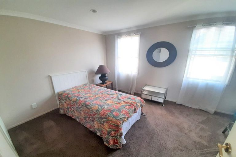 Photo of property in 11/97b Mokoia Road, Birkenhead, Auckland, 0626