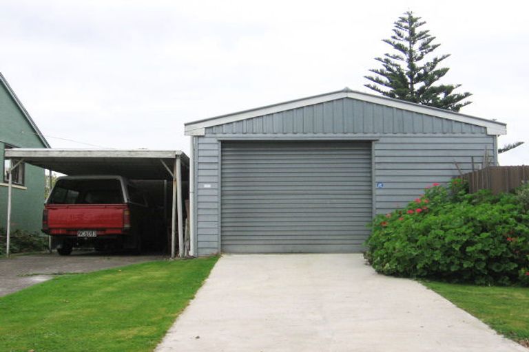 Photo of property in 64 Highbury Avenue, Highbury, Palmerston North, 4412