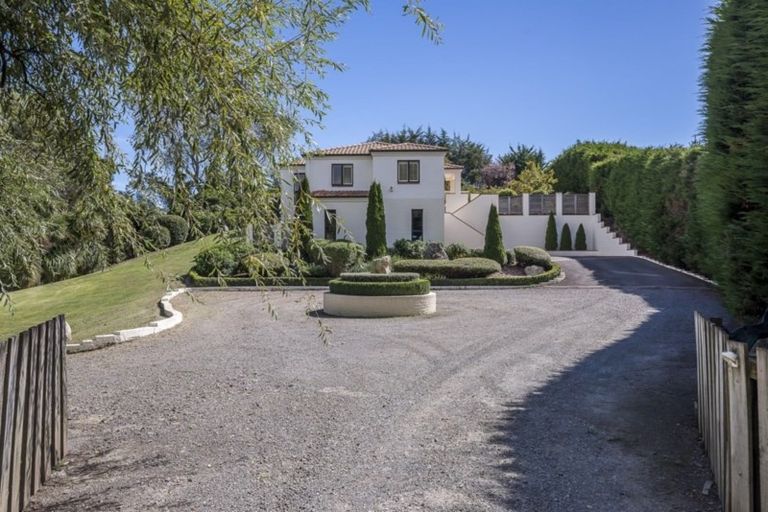 Photo of property in 16 Ventnor Drive, Paraparaumu, 5032