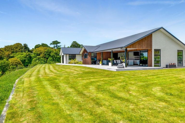 Photo of property in 489 Smart Road, Hillsborough, New Plymouth, 4372