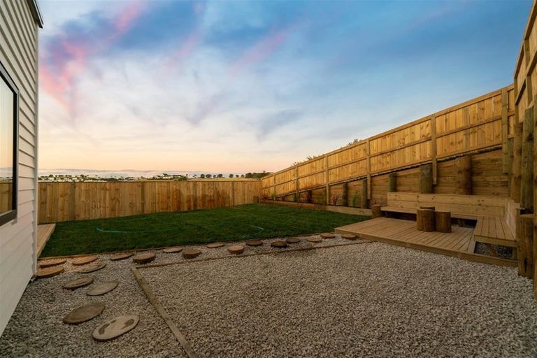 Photo of property in 34 Ta Moko Drive, Gulf Harbour, Whangaparaoa, 0930