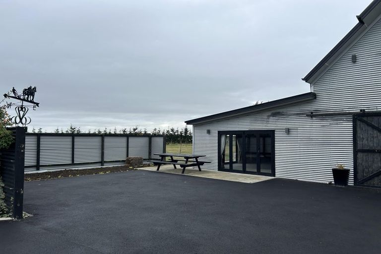 Photo of property in 320 Springston Rolleston Road, Rolleston, Christchurch, 7674