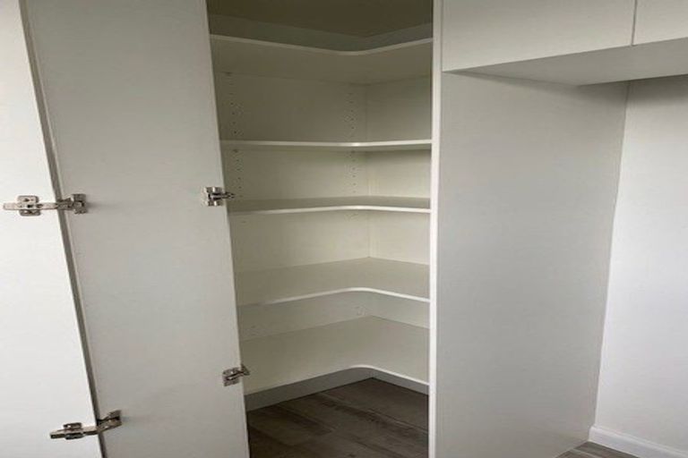 Photo of property in 1/48 Straven Road, Riccarton, Christchurch, 8011