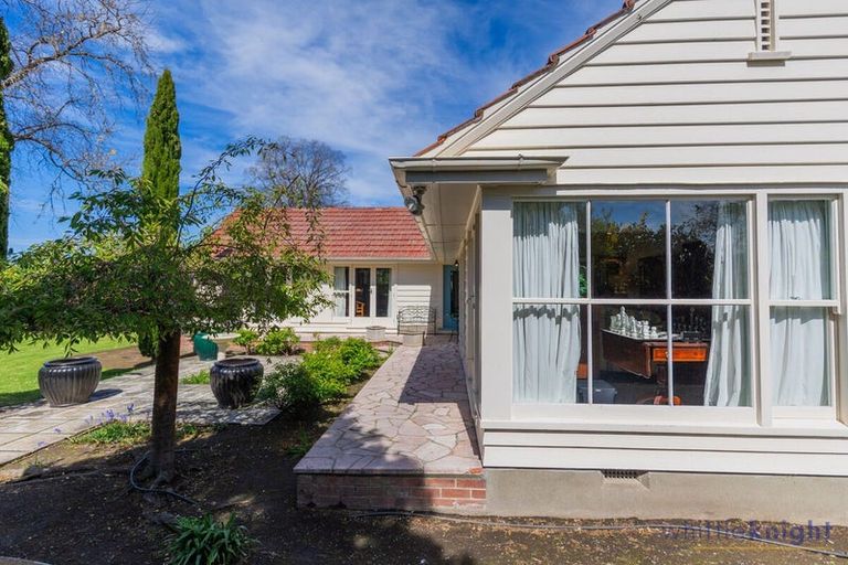 Photo of property in 397b Papanui Road, Strowan, Christchurch, 8052