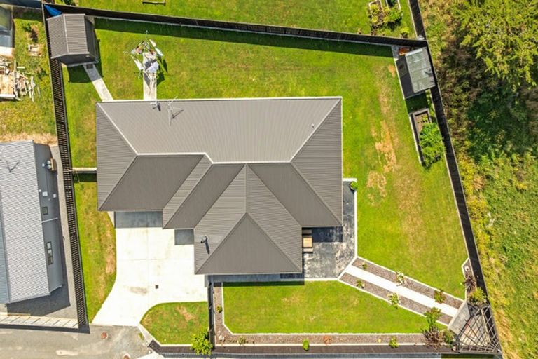 Photo of property in 15 George Street, Bulls, 4818