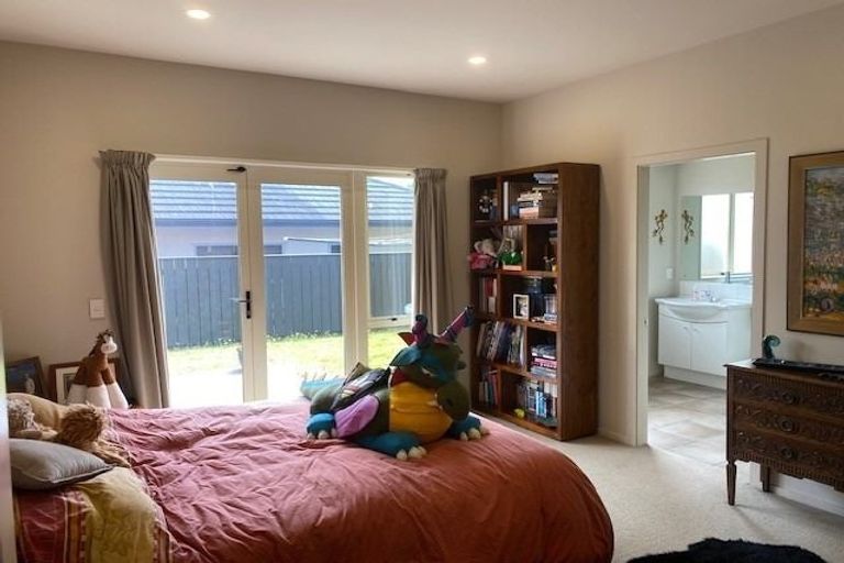 Photo of property in 18 White Pine Avenue, Woodridge, Wellington, 6037