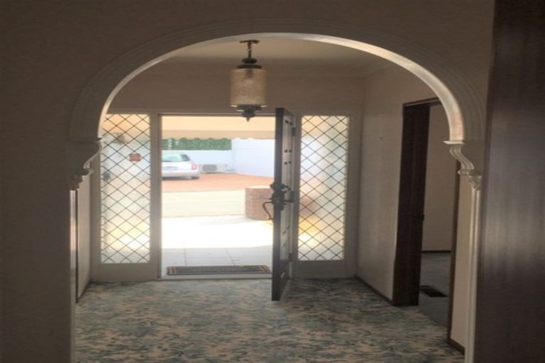 Photo of property in 122 Pembroke Street, Hamilton Lake, Hamilton, 3204