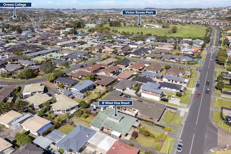 Photo of property in 8 West Hoe Road, Orewa, 0931