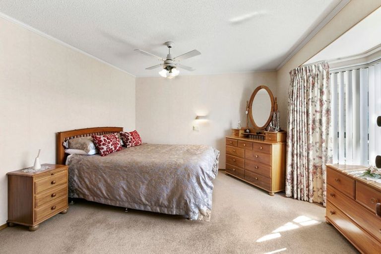 Photo of property in 31 Jans Terrace, Oakura, 4314