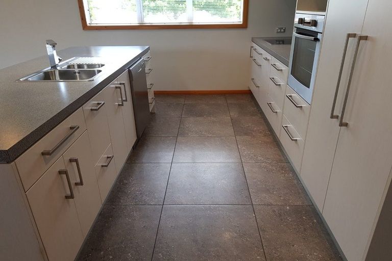 Photo of property in 17 Blackadder Road, Pegasus, 7612