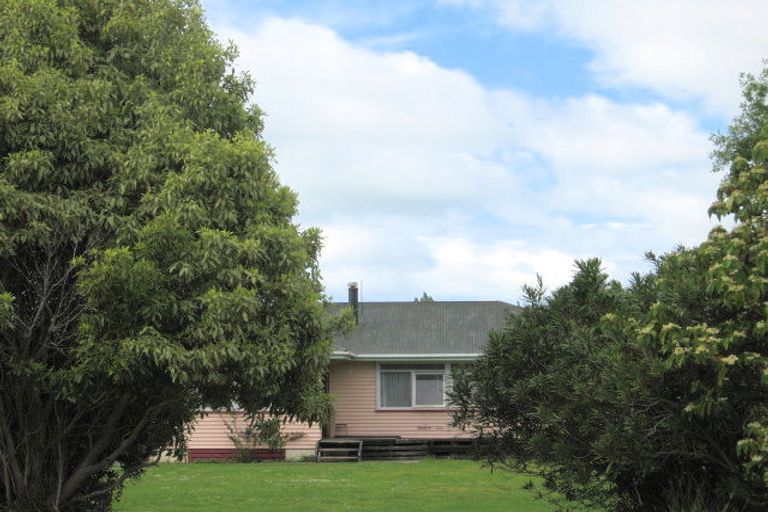 Photo of property in 54 Solander Street, Tolaga Bay, 4077