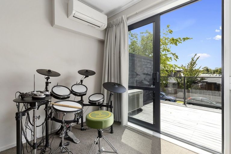 Photo of property in 8/16 Jones Crescent, Melville, Hamilton, 3206