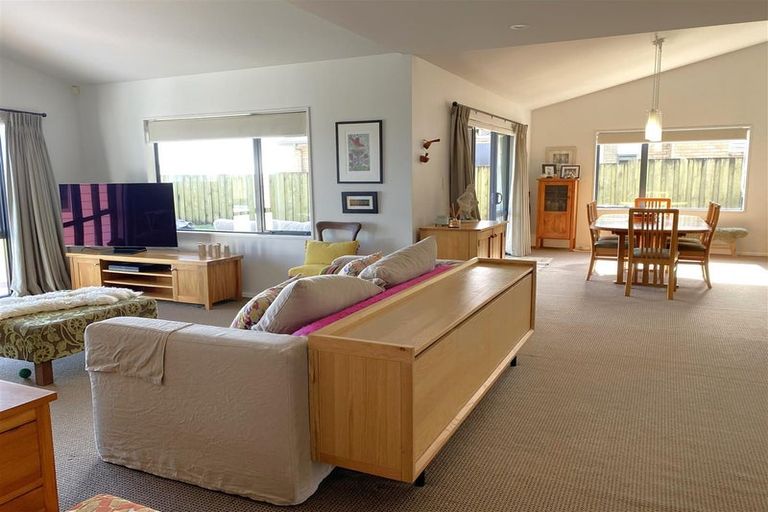 Photo of property in 22 Karoro Place, Karoro, Greymouth, 7805