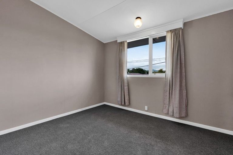 Photo of property in 3 Fernleigh Street, Ferndale, New Plymouth, 4310