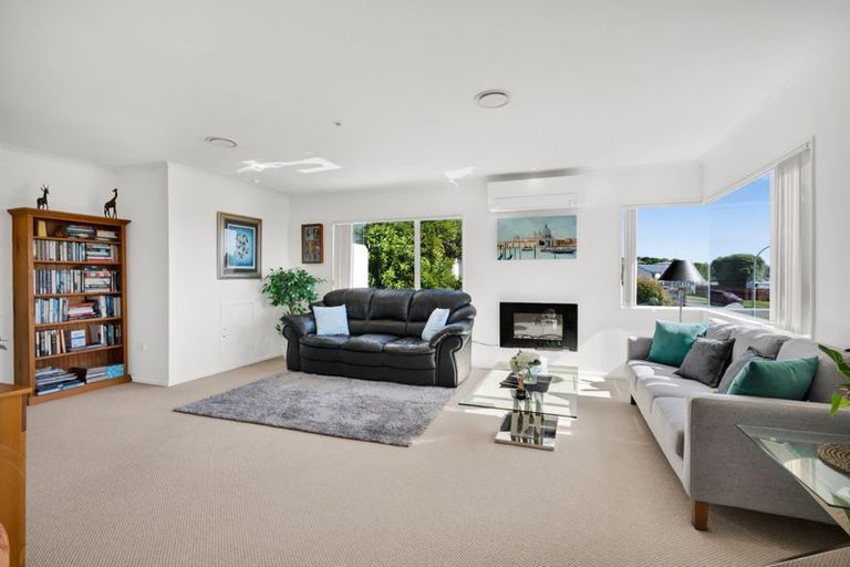 Photo of property in 45 Glamis Avenue, Bell Block, New Plymouth, 4312