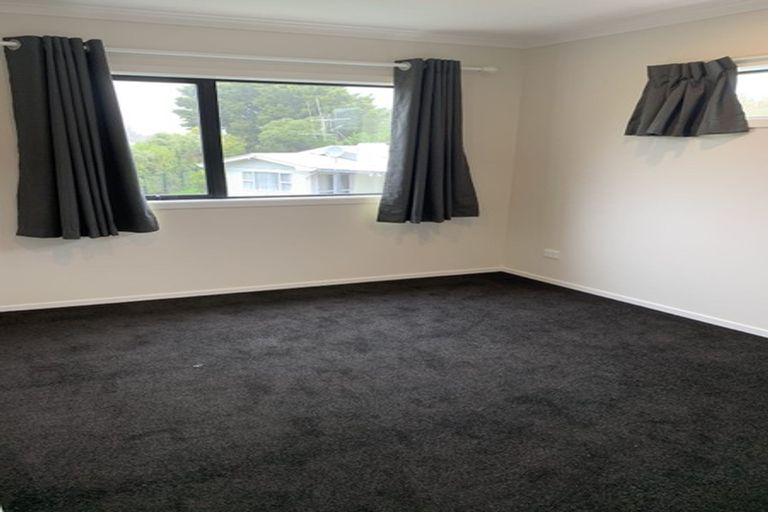 Photo of property in 2 Carrington Avenue, Hillcrest, Hamilton, 3216