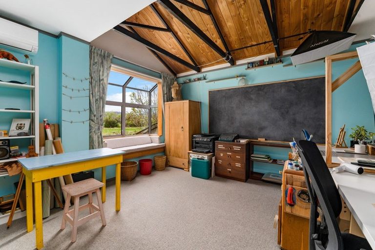 Photo of property in 4 Atua Street, Waikanae Beach, Waikanae, 5036