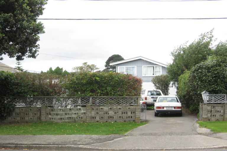 Photo of property in 3 Thornycroft Avenue, Epuni, Lower Hutt, 5011