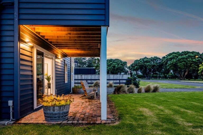 Photo of property in 5 Dorset Street, Opunake, 4616