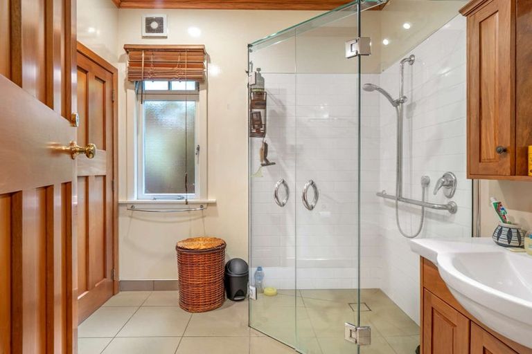 Photo of property in 17 Godwin Crescent, College Estate, Whanganui, 4500