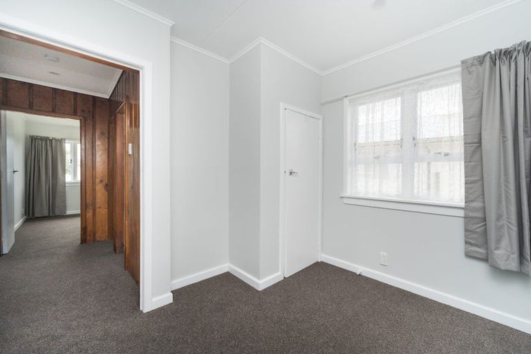 Photo of property in 21-21a Nottingham Avenue, Awapuni, Palmerston North, 4412