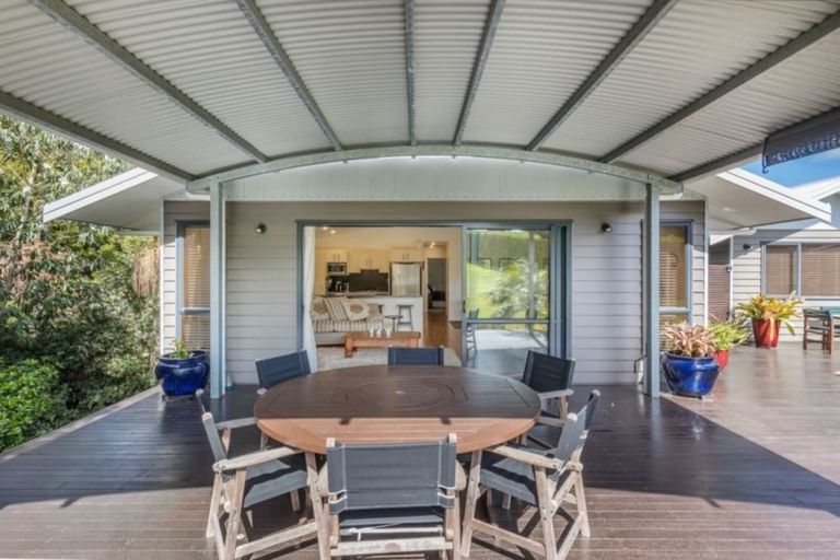 Photo of property in 13 Edkins Road, Kerikeri, 0230