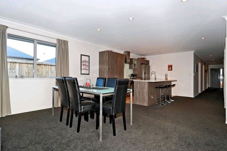 Photo of property in 36 Little Oaks Drive, Yaldhurst, Christchurch, 8042