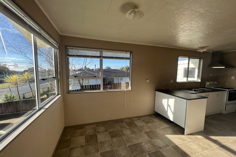 Photo of property in 14 Sunline Place, Ngongotaha, Rotorua, 3010