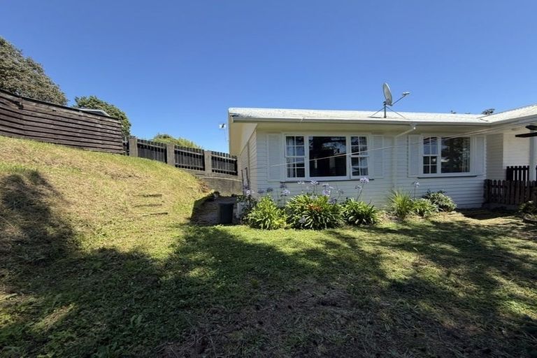 Photo of property in 117 Conclusion Street, Ascot Park, Porirua, 5024