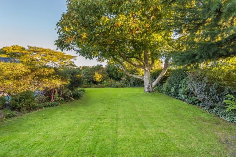 Photo of property in 15 Dunster Street, Burnside, Christchurch, 8053