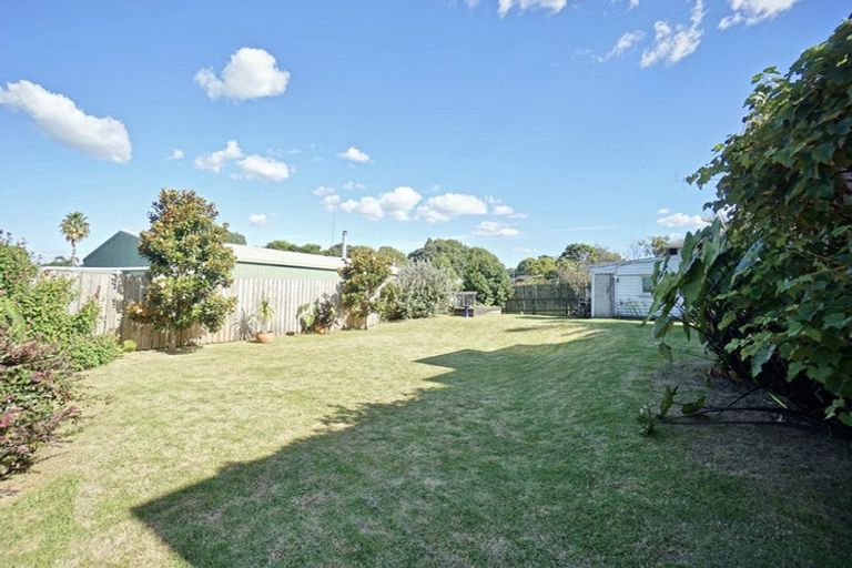 Photo of property in 12 Cameron Road, Te Puke, 3119
