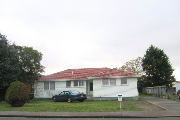 Photo of property in 28 Henderson Road, Flaxmere, Hastings, 4120