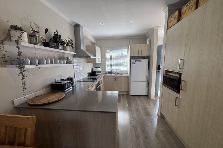 Photo of property in 21 Kerewhenua Crescent, Hobsonville, Auckland, 0616