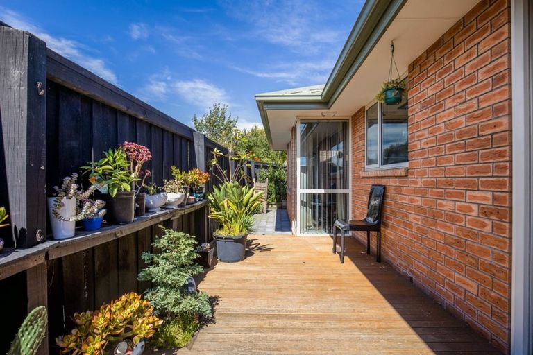 Photo of property in 14 Edmonds Street, Wainuiomata, Lower Hutt, 5014