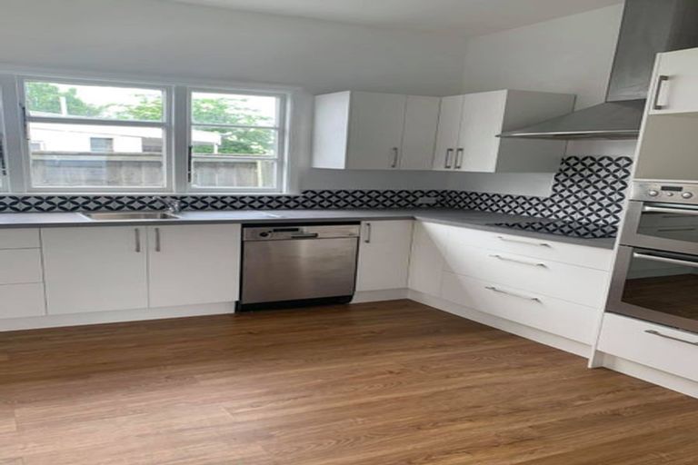 Photo of property in 97 Nursery Road, Phillipstown, Christchurch, 8011