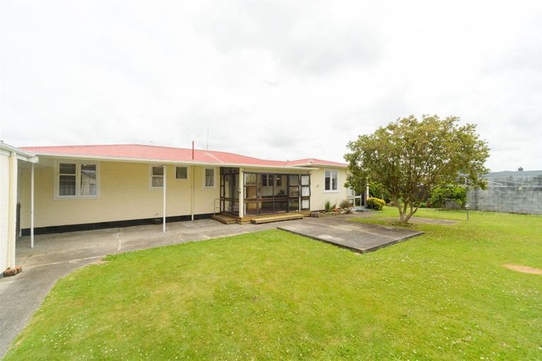 Photo of property in 44 Highbury Avenue, Highbury, Palmerston North, 4412
