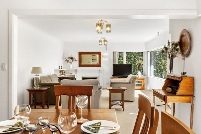 Photo of property in 45 Ingle Avenue, Waipahihi, Taupo, 3330