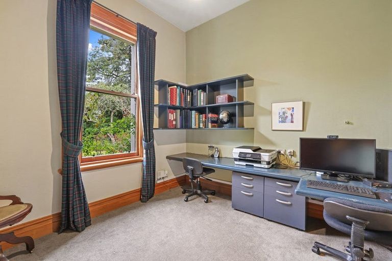 Photo of property in 335 Church Street, West End, Timaru, 7910