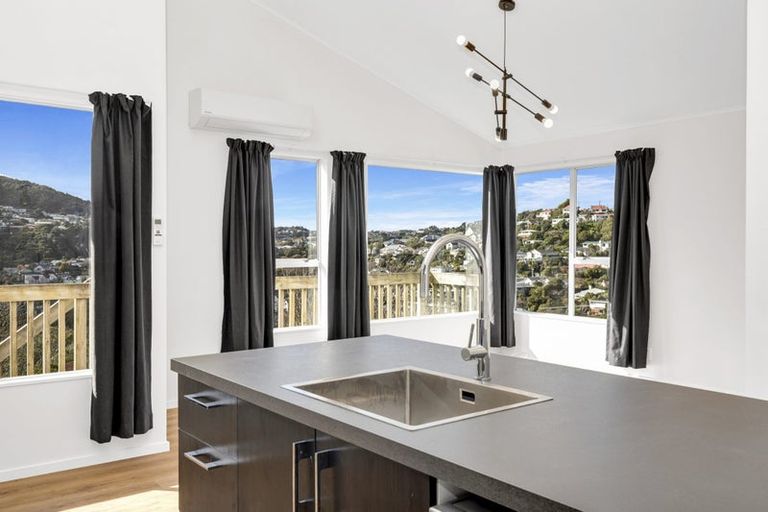 Photo of property in 21a Heke Street, Ngaio, Wellington, 6035