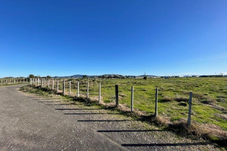 Photo of property in 74b Simpson Road, Papamoa Beach, Papamoa, 3118