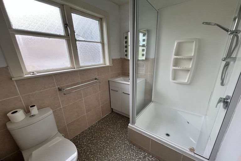 Photo of property in 54 Riley Crescent, Woolston, Christchurch, 8023