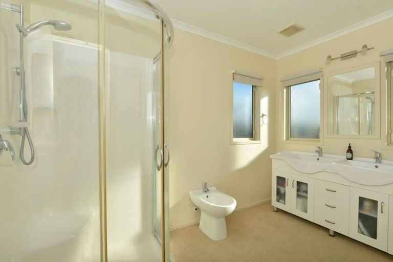 Photo of property in 43 Tuturu View, Ruakaka, 0116