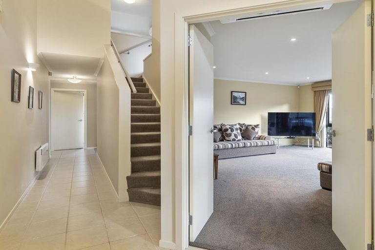 Photo of property in 6 Gowan Close, Shiel Hill, Dunedin, 9013