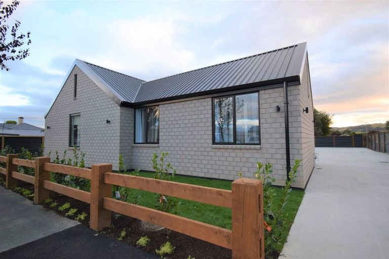 Photo of property in 1e Dey Street, Mosgiel, 9024