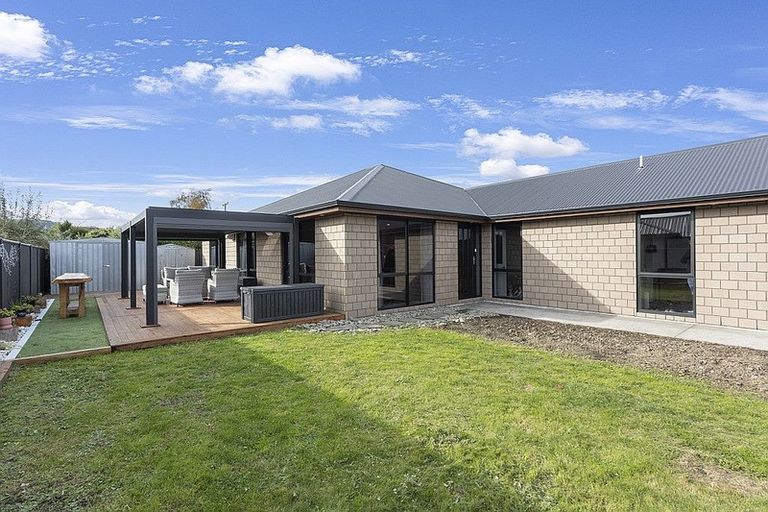 Photo of property in 10 Didham Drive, Mosgiel, 9024