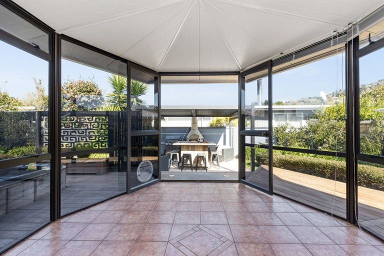 Photo of property in 24 Harpham Street, Taradale, Napier, 4112