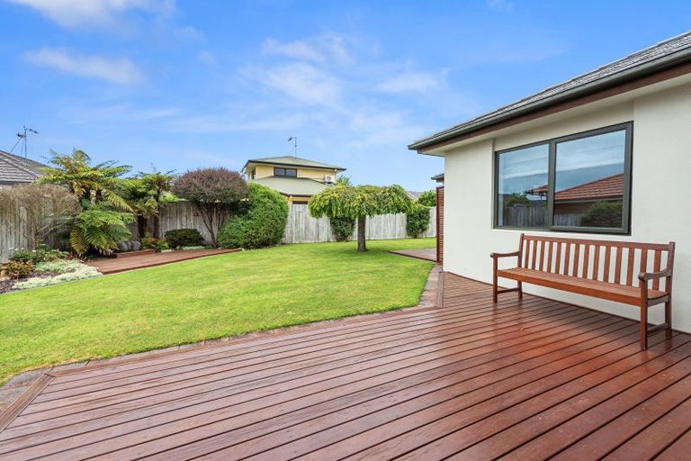 Photo of property in 12 Buckingham Place, Rototuna North, Hamilton, 3210